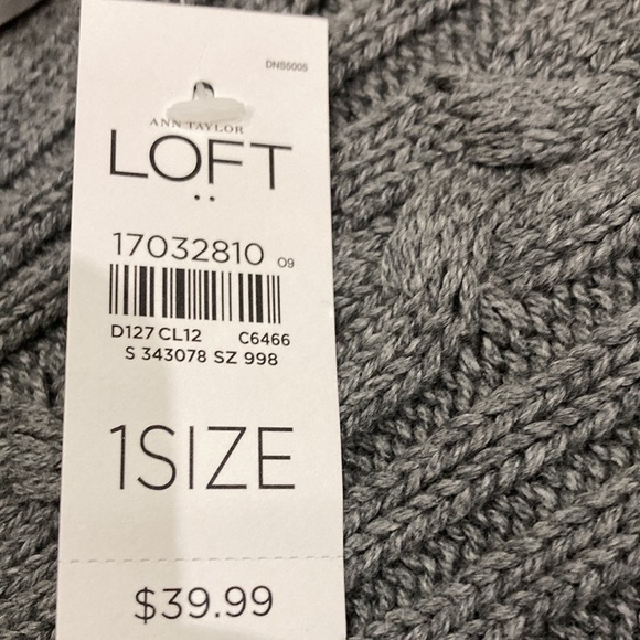 NWT Loft sweater - Picture 5 of 5